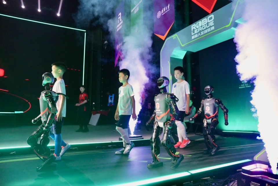 参赛选手名 参赛选手名