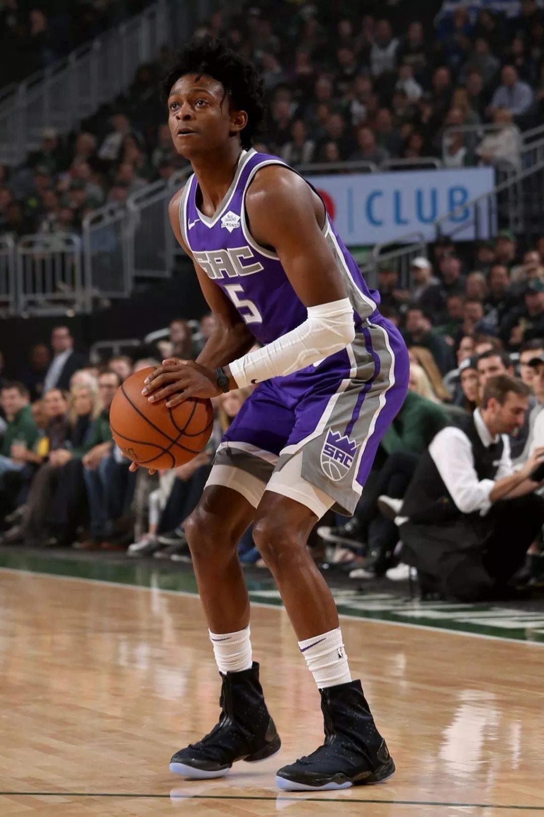 足球巨头的 足球巨头的