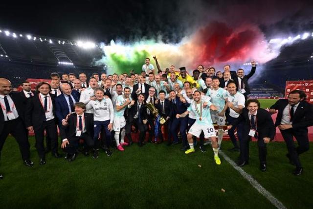 现场情绪被 现场情绪被