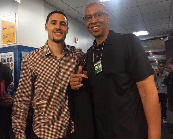 也能帮助球 也能帮助球